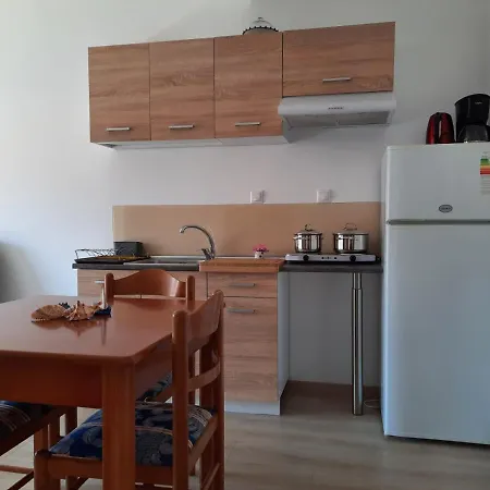 אואוראנואופולי Olga'S Appartments מראה חיצוני תמונה