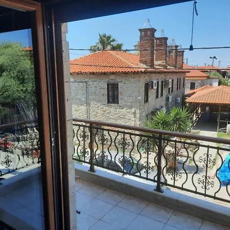 אואוראנואופולי Olga'S Appartments מראה חיצוני תמונה